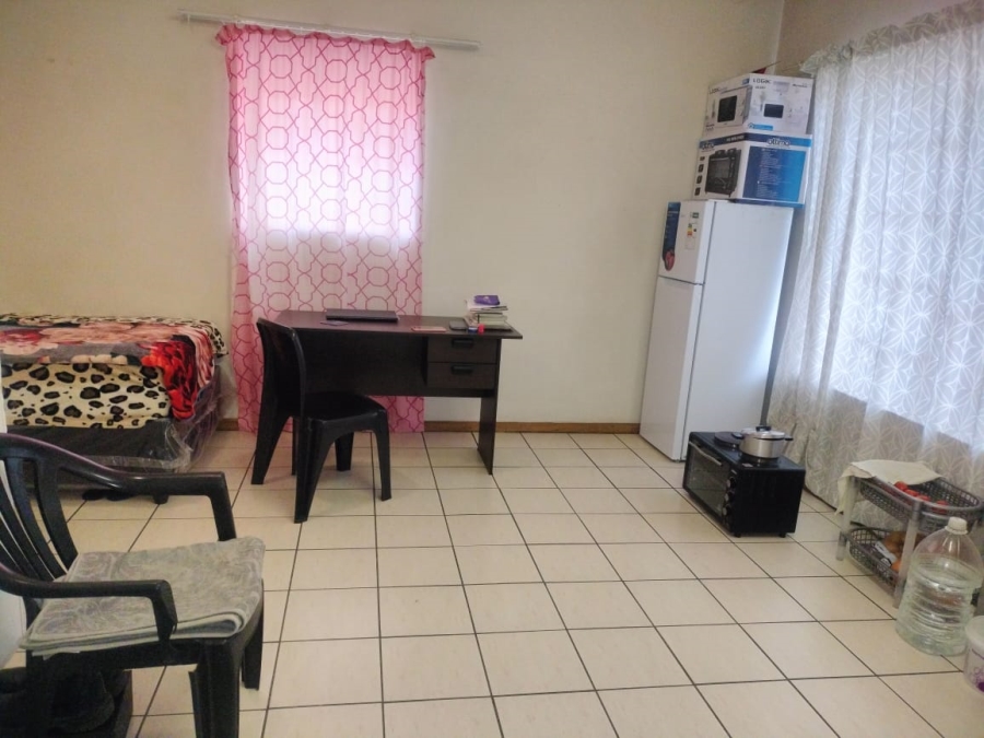 1 Bedroom Property for Sale in Willows Free State